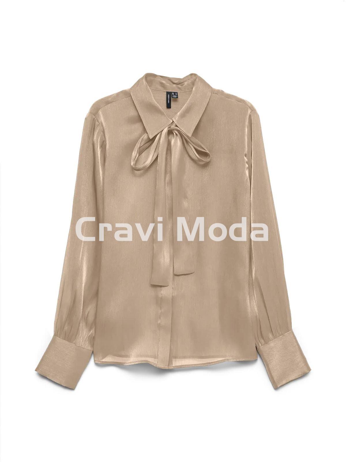 BLUSA CREMA CON BRILLO Y TRANSPARENTE - Imagen 1