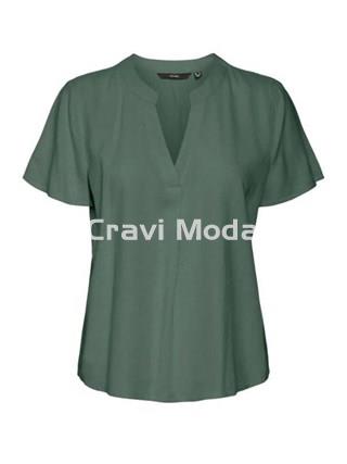 BLUSA DE LINO VERDE - Imagen 1