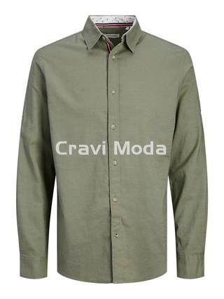 CAMISA VERDE - Imagen 1