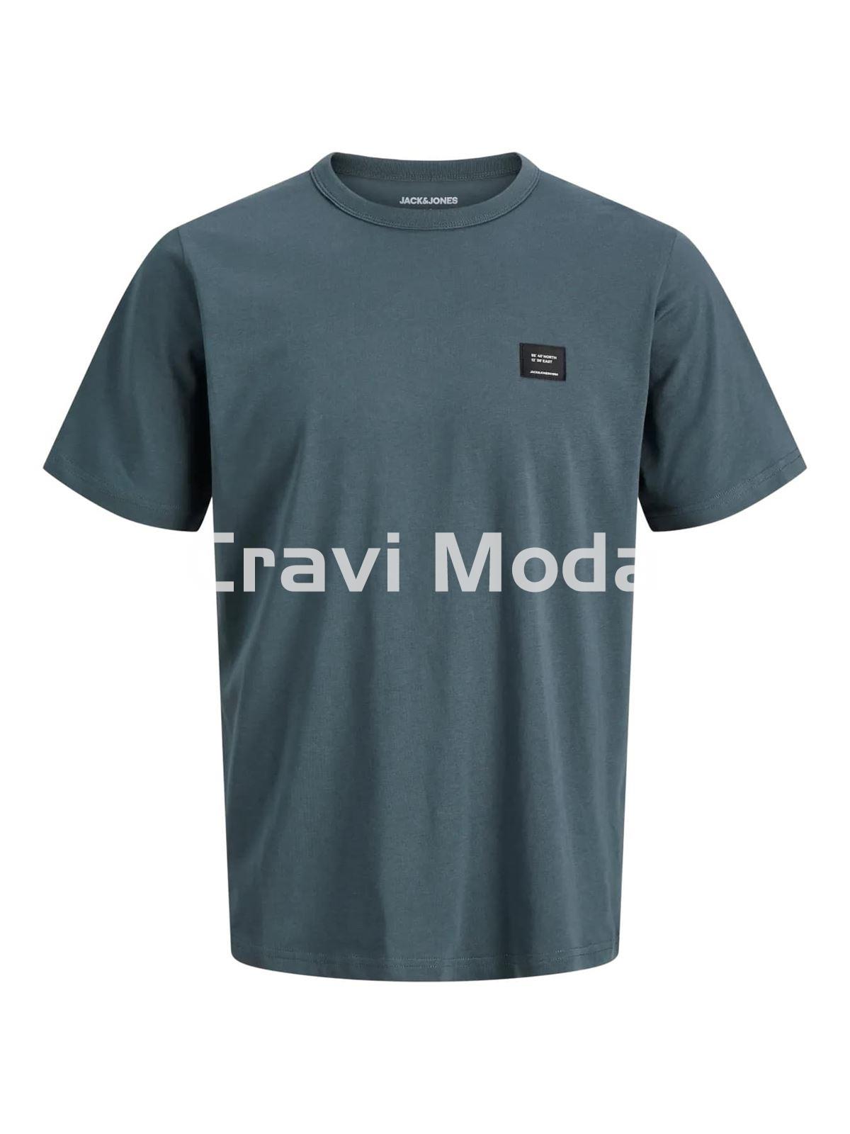 CAMISETA AZUL GRISACEO - Imagen 1