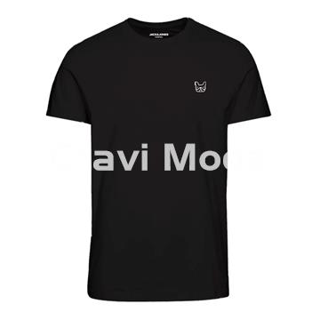 CAMISETA DE MANGA CORTA NEGRA - Imagen 1