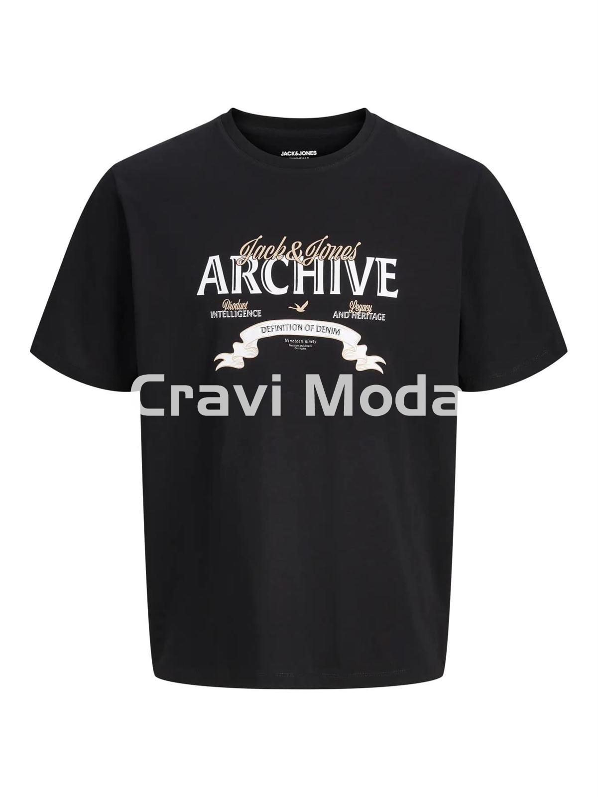 CAMISETA DE MANGA CORTA NEGRA - Imagen 1