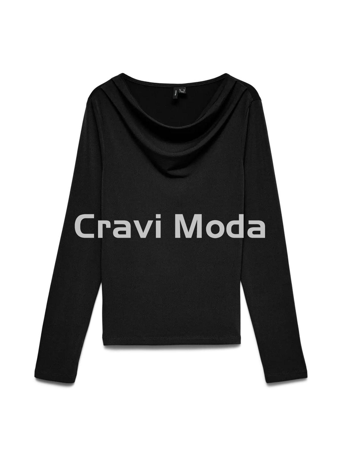CAMISETA MANGA LARGA NEGRA - Imagen 1