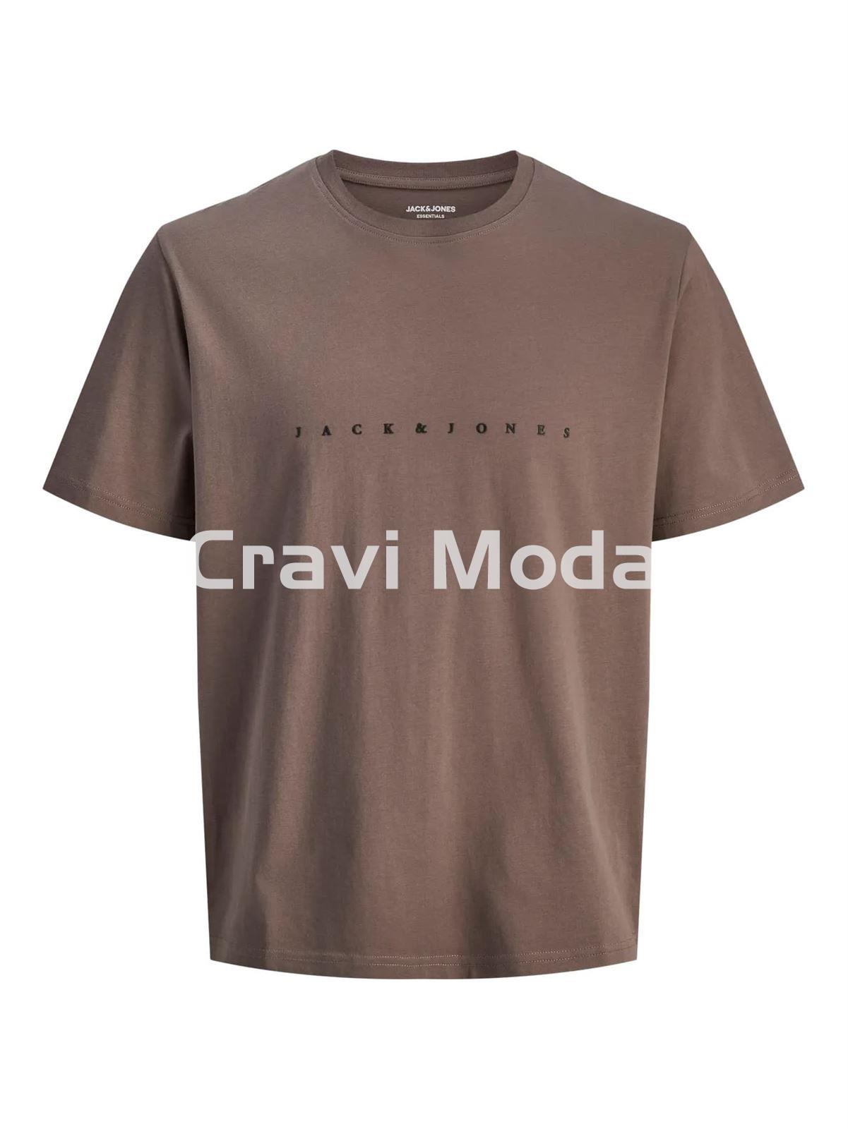 CAMISETA MARRÓN - Imagen 1