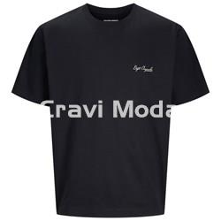 CAMISETA NEGRA DIBUJO EN ESPALDA - Imagen 1