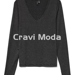 CAMISETA NEGRA MANGA LARGA - Imagen 1