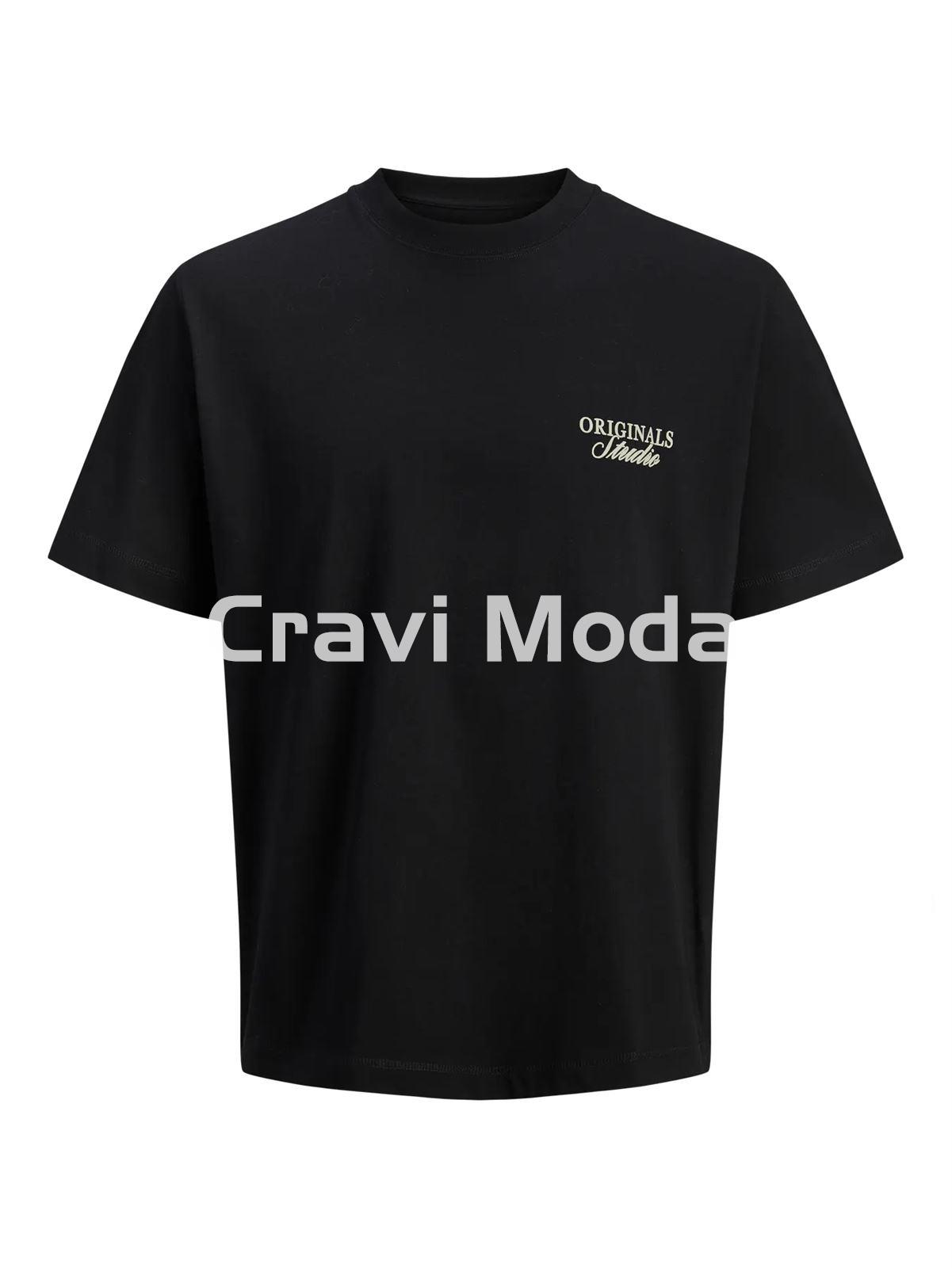 CAMISETA NEGRA - Imagen 1