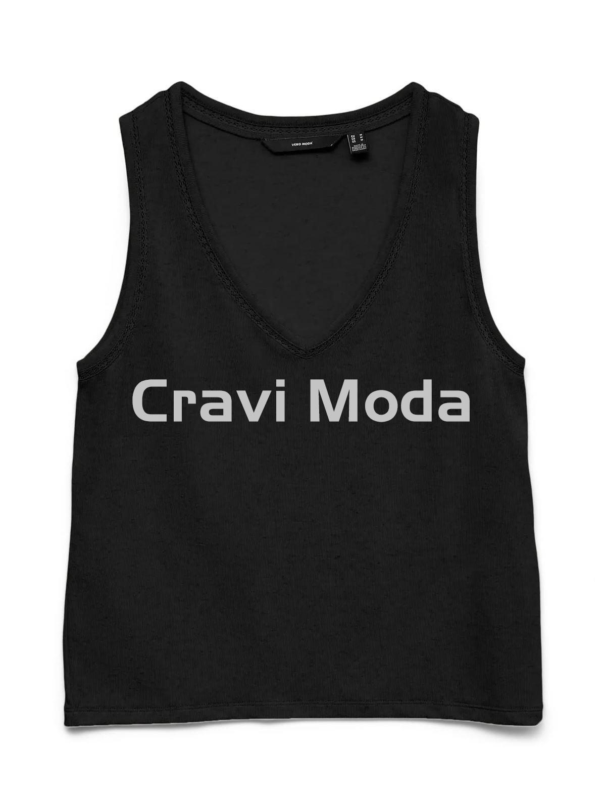 CAMISETA NEGRA - Imagen 1