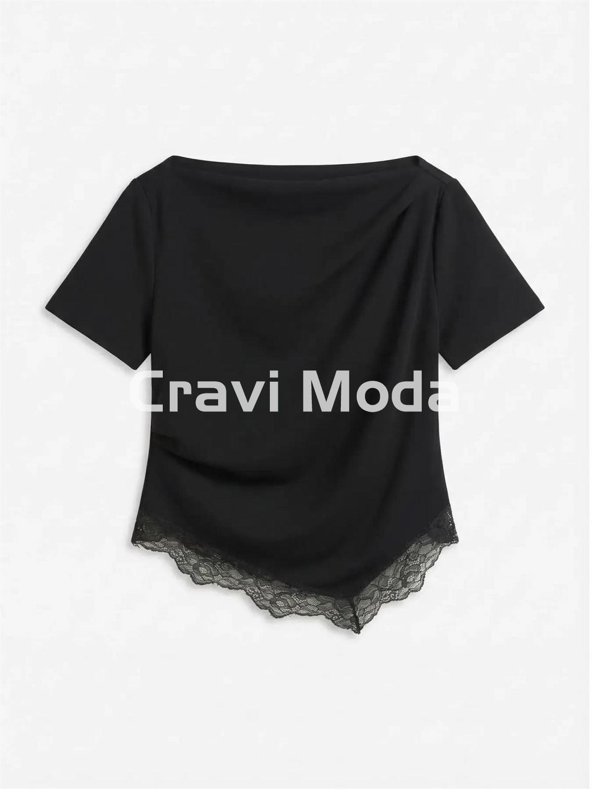 CAMISETA NEGRA - Imagen 1