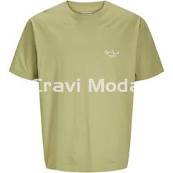 CAMISETA VERDE DIBUJO EN ESPALDA - Imagen 1