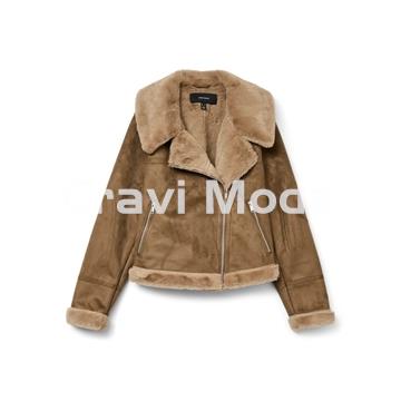 CAZADORA DE PELO TOSTADA - Imagen 1