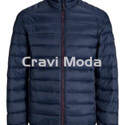 CAZADORA LIGERA AZUL MARINO - Imagen 1