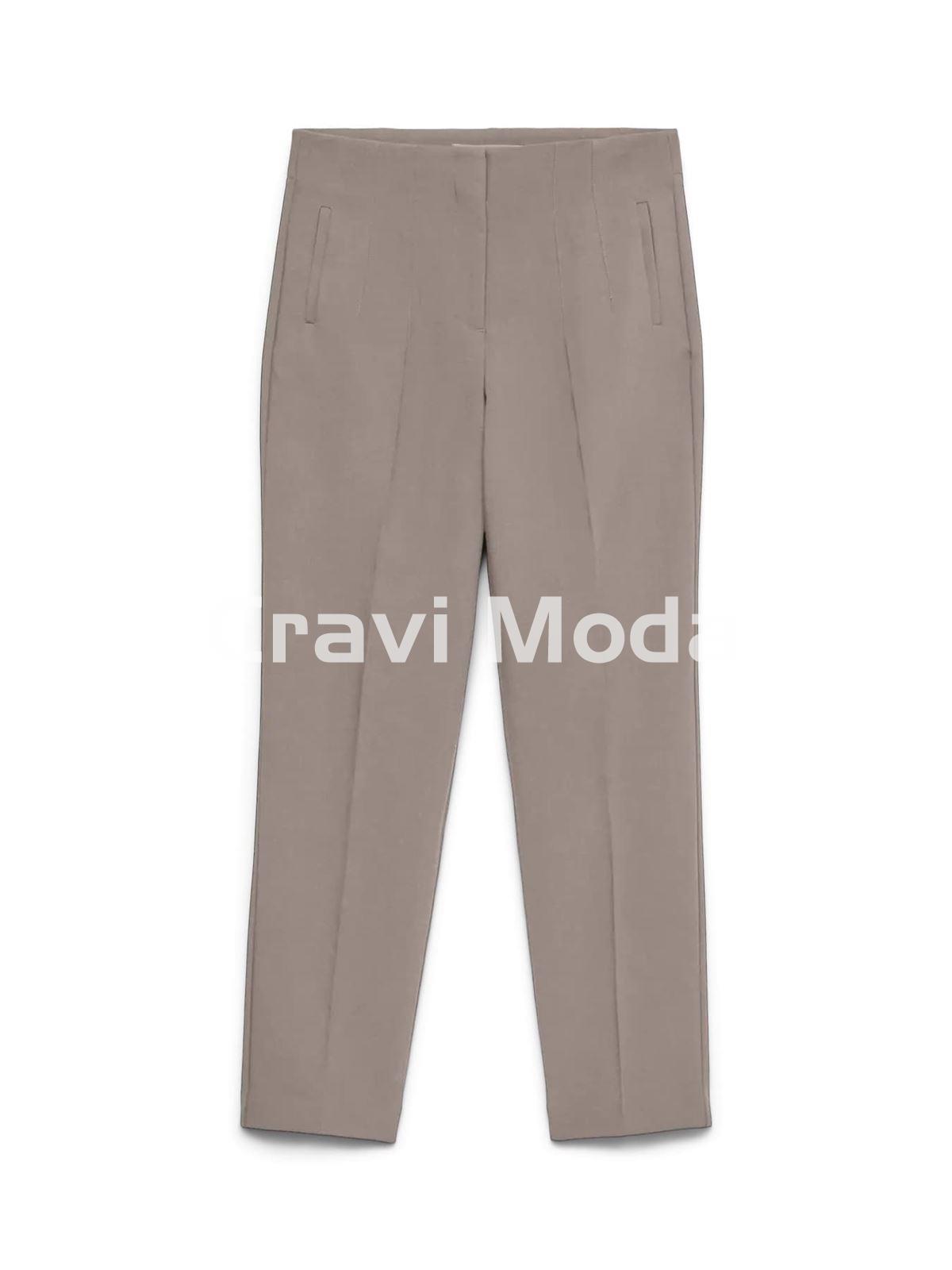 PANTALÓN CREMA - Imagen 1