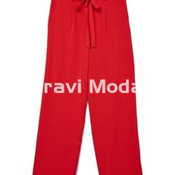 PANTALÓN ROJO FLOJO - Imagen 1
