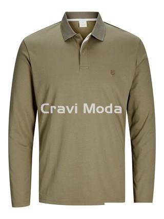 POLO DE MANGA LARGA VERDE - Imagen 1