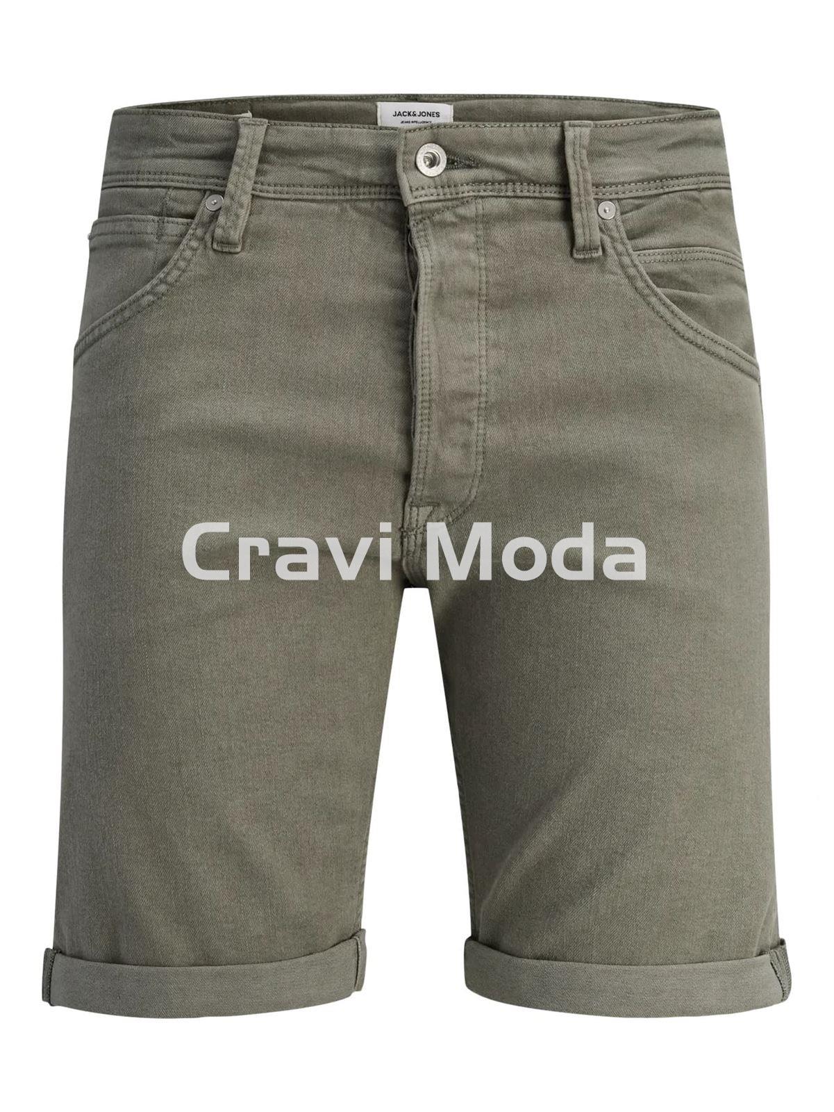 SHORT VERDE - Imagen 1