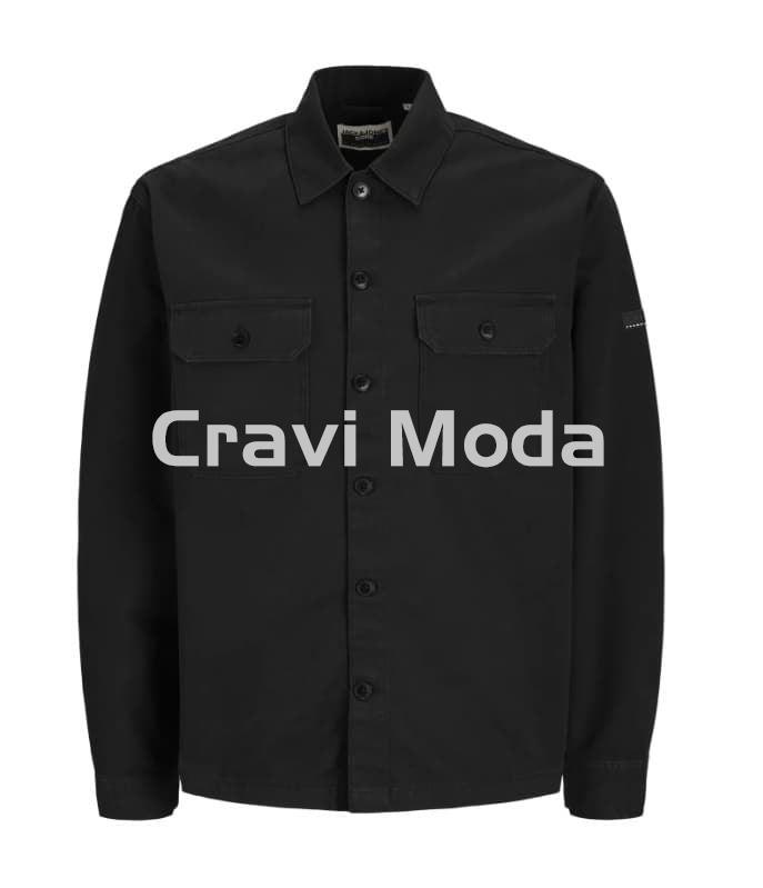 SOBRE CAMISA NEGRA - Imagen 1