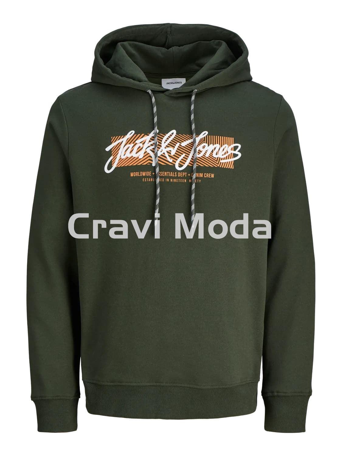 SUDADERA CON CAPUCHA VERDE - Imagen 1