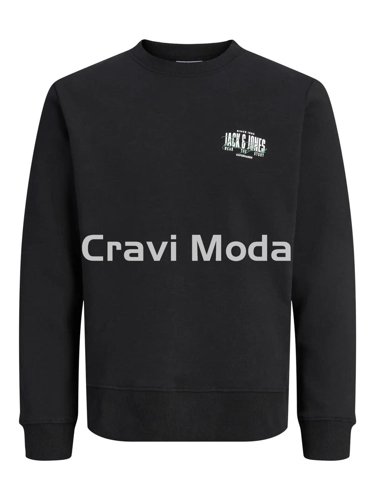 SUDADERA NEGRA SIN CAPUCHA - Imagen 1