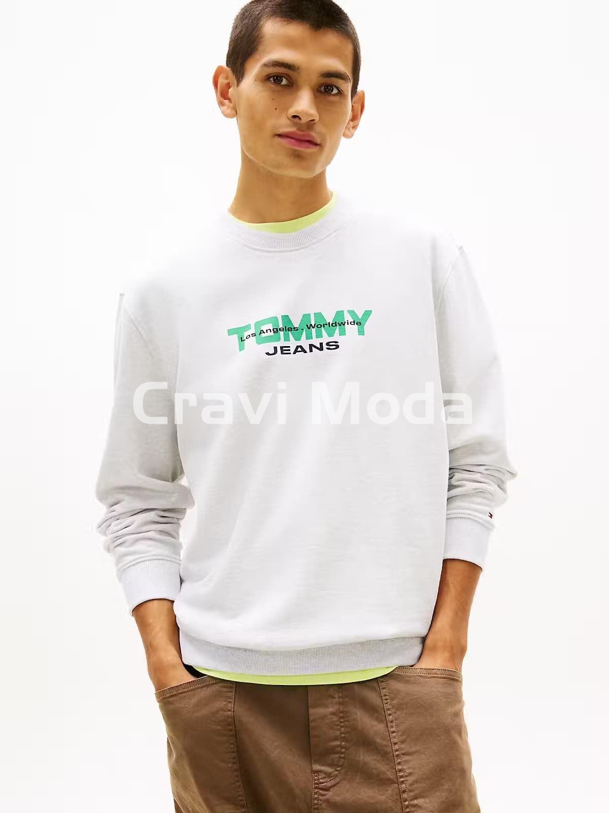 SUDADERA SIN CAPUCHA GRIS - Imagen 1