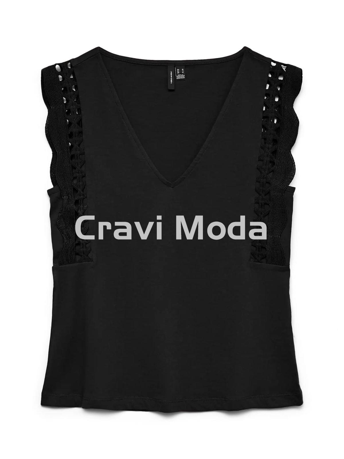 TOP NEGRO - Imagen 1